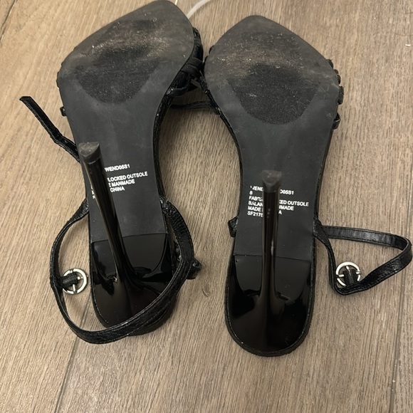Steve Madden Black Wendy Pointed Toe Sandal - Size 8 - Picture 12 of 12